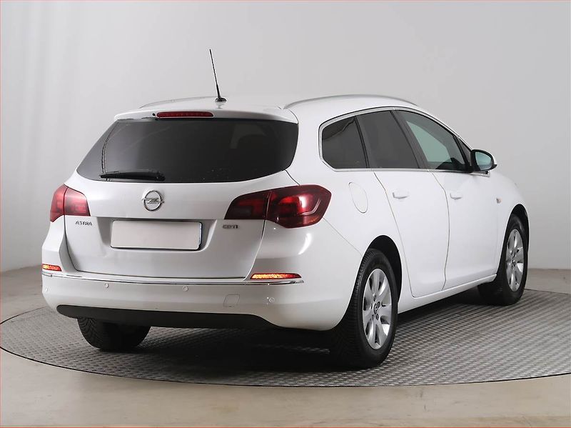 Opel Astra (2016) 1.6 CDTI, Serv.kniha, Tempomat - fotka 5 z 15