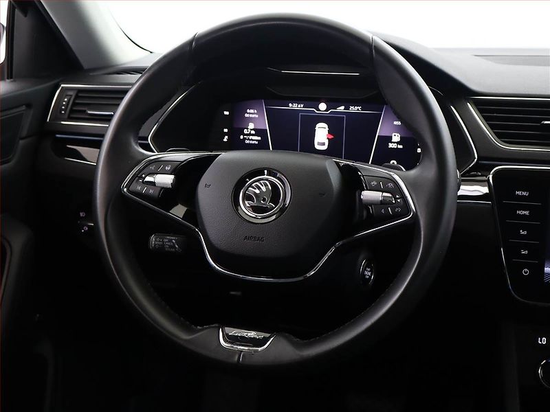 Škoda Superb (2021) Laurin&Klement 2.0 TDI - fotka 14 z 23