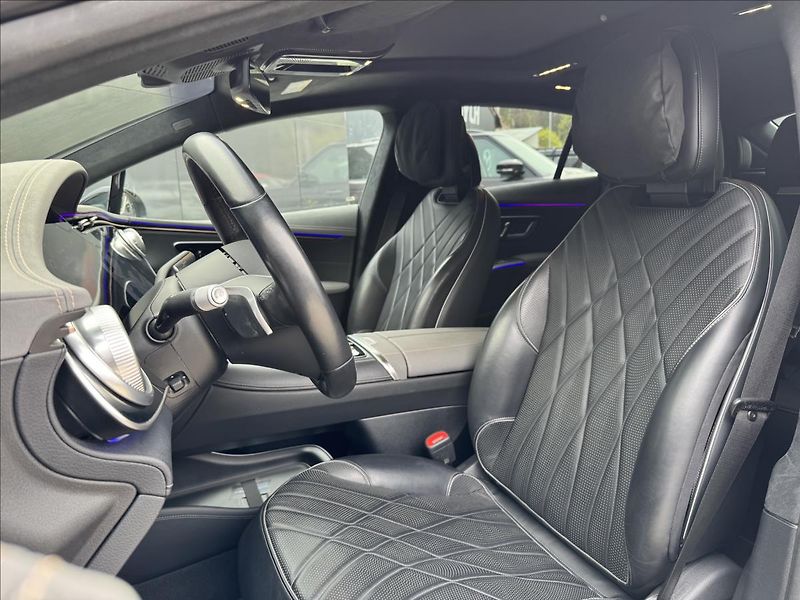 Mercedes-Benz EQS 580 4MATIC DPH ZÁRUKA - fotka 11 z 25