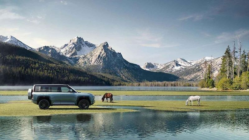 Čínský Jetour G700 Ark Edition dokáže i plavat.
