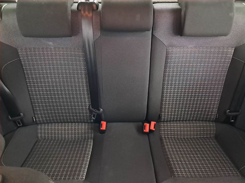 Volkswagen Polo (2015) 1.4 TDI, Tempomat - fotka 10 z 19