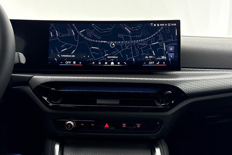 BMW i4 xDrive40 - fotka 8 z 19