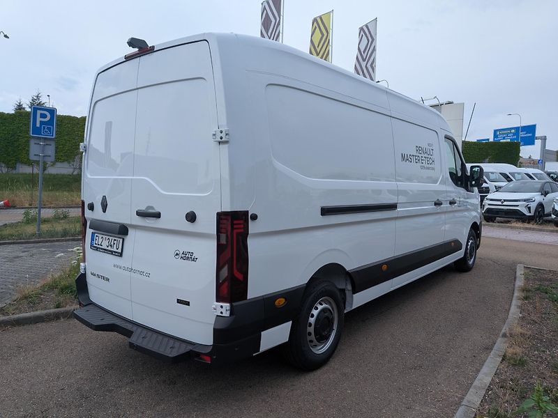 Renault Master (2026) MASTER VAN E-TECH - fotka 4 z 21