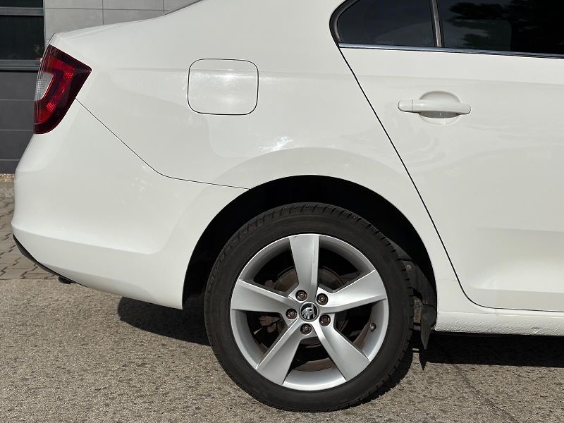 Škoda Rapid 1.0TSI 81kW STYLE, ČR, DPH - fotka 8 z 31