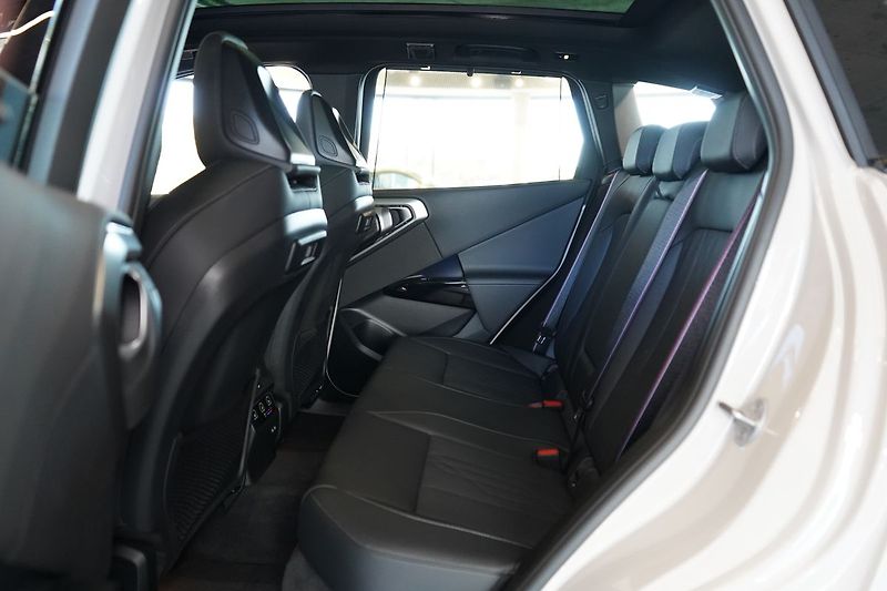 BMW X3 40d xDrive, Nezávislé, Tažné - fotka 45 z 50