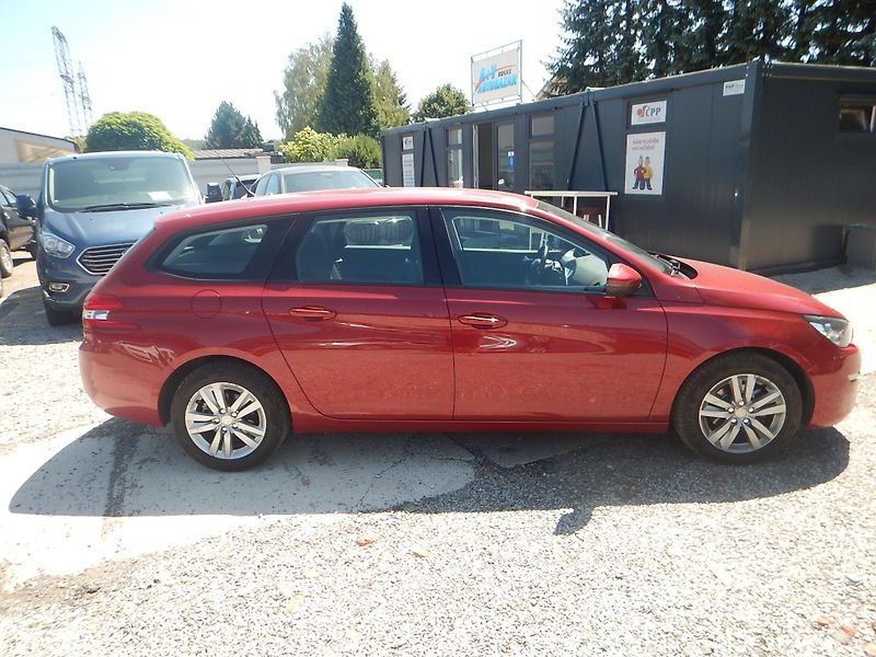 Peugeot 308 1.2 , 96 kw - fotka 5 z 15