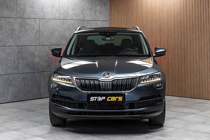 Škoda Karoq 1.5TSI DSG*STYLE+*KAMERA*ČR 1M - fotka 2 z 40