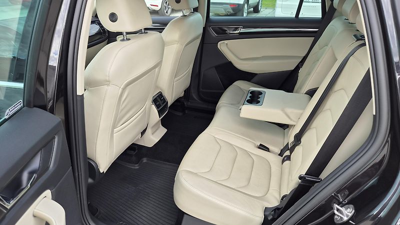 Škoda Kodiaq 2.0TDi 140kw Style+ ČR - fotka 10 z 24