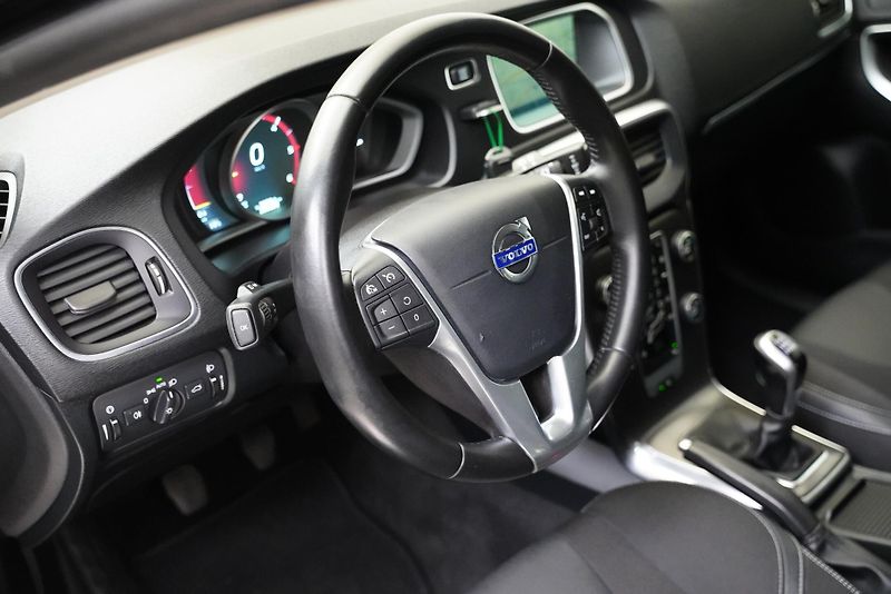 Volvo V40 - fotka 14 z 14