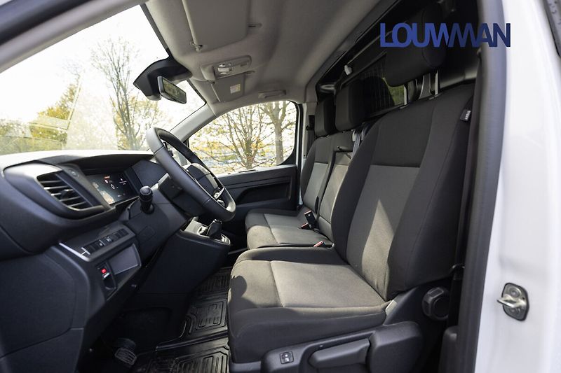 Toyota ProAce 2,0   Panel Van 144 L2 COMFORT - fotka 10 z 21