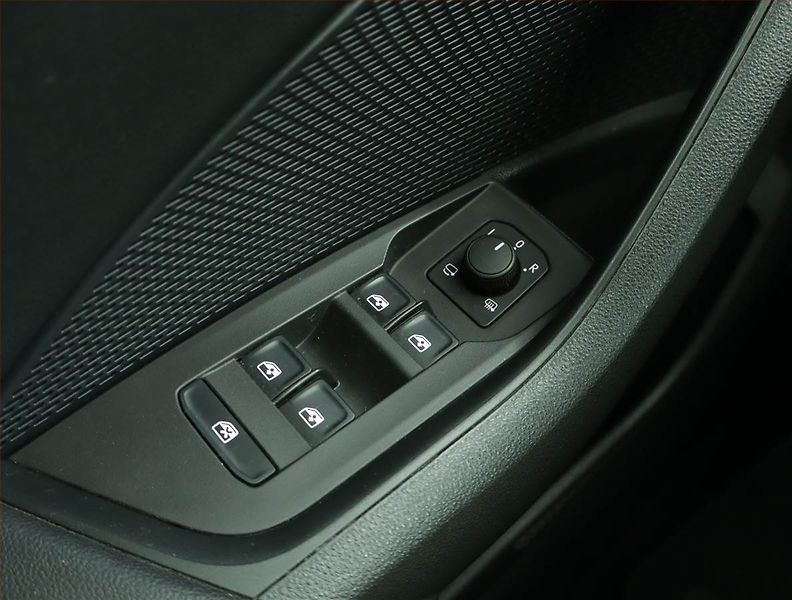 Škoda Octavia (2022) 2.0 TDI, ČR,1.maj, Serv.kniha - fotka 15 z 15