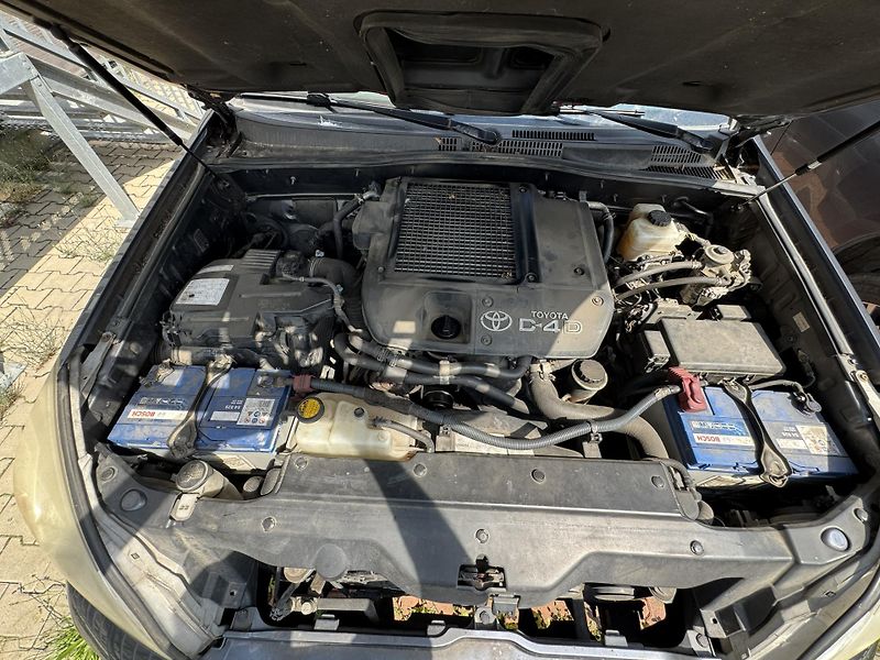 Toyota Land Cruiser (2007) - fotka 21 z 25