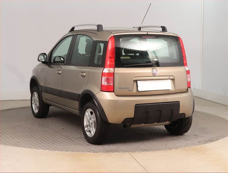 Fiat Panda (2010) 1.3 MultiJet, 4X4 - fotka 4 z 14