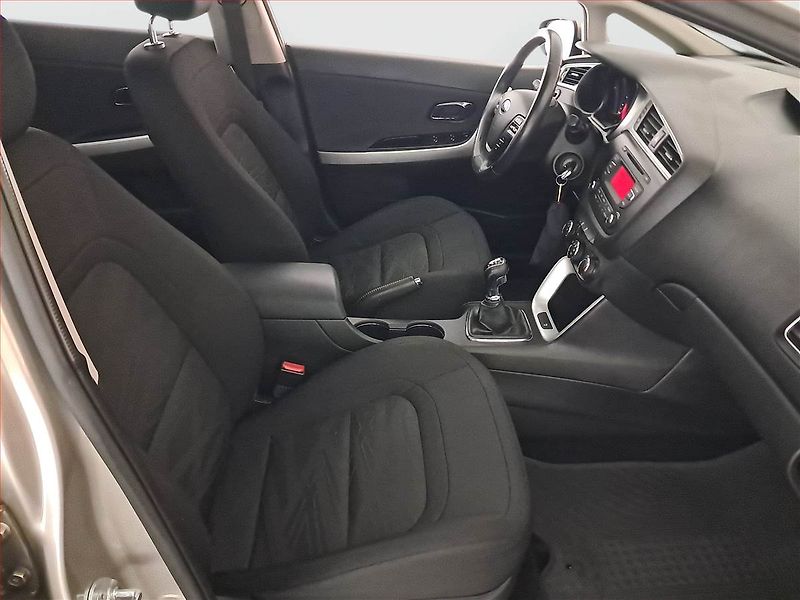 Kia Ceed (2017) 1.4 CRDi, Serv.kniha, Tempomat - fotka 9 z 16