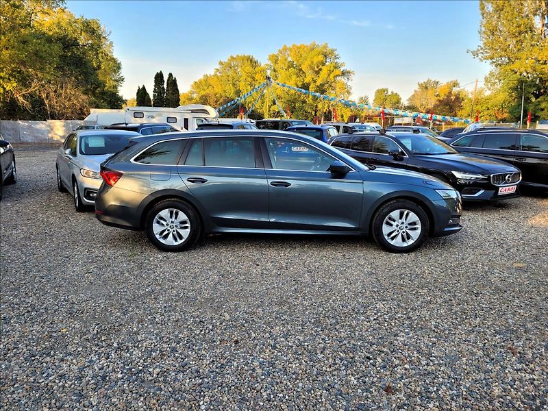 Škoda Octavia 1,0 TSI,CLEVER,LED,VÝHŘEV,NAVI - fotka 4 z 50
