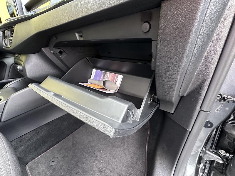Ford Focus (2024) KOMBI ST LINE 1.5/85kW * LED - fotka 24 z 43