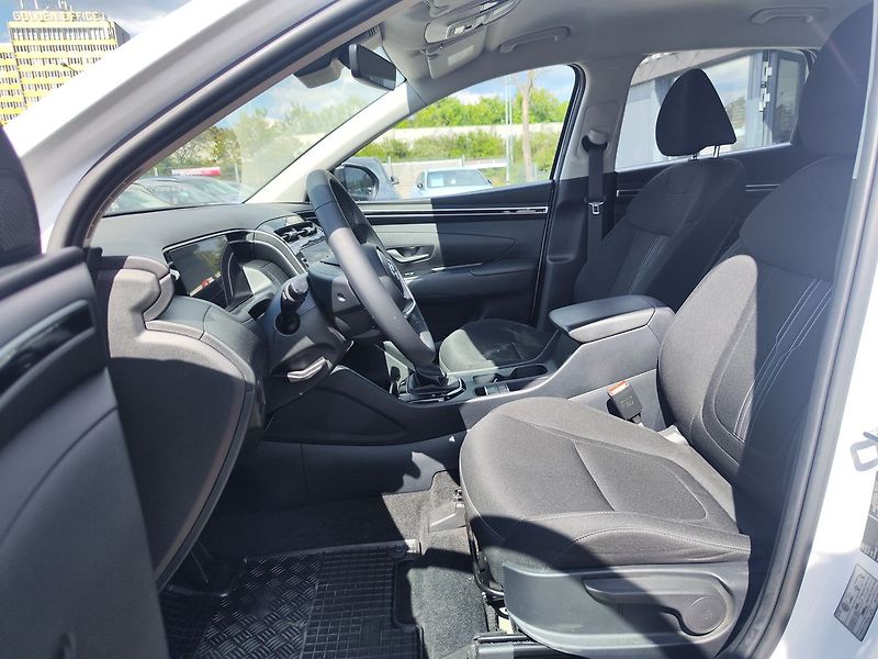 Hyundai Tucson 1.6 CRDi/85kW Comfort - fotka 13 z 31