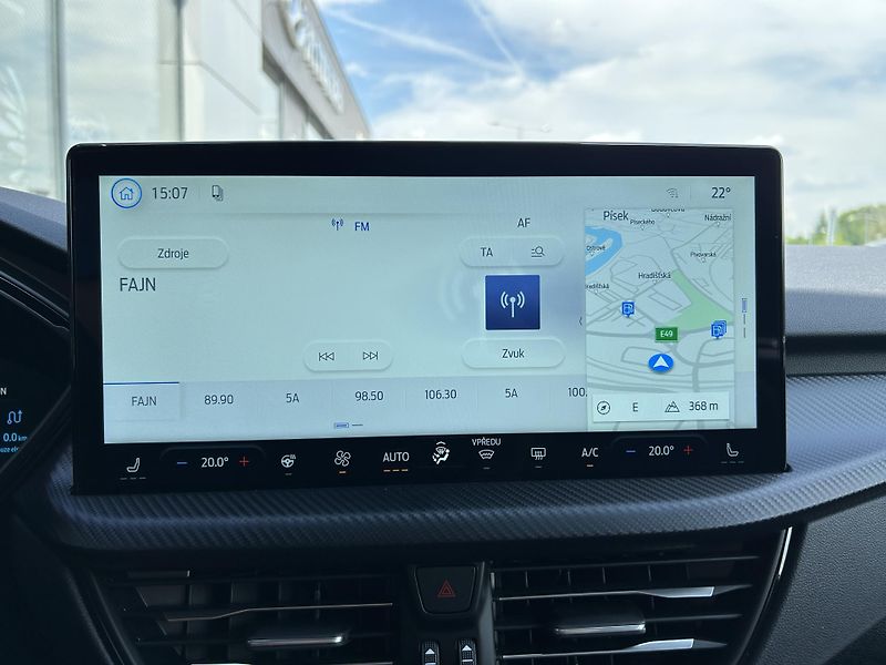 Ford Kuga ST-Line X 2.5 PHEV 178 kW - fotka 28 z 38
