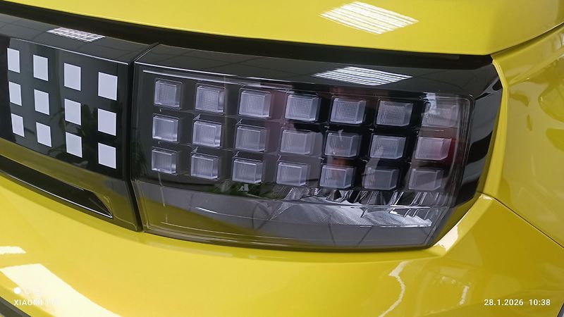 Fiat Grande Panda (2026) ICON 1.2 TurboHybrid 110k eDC6 - fotka 3 z 8