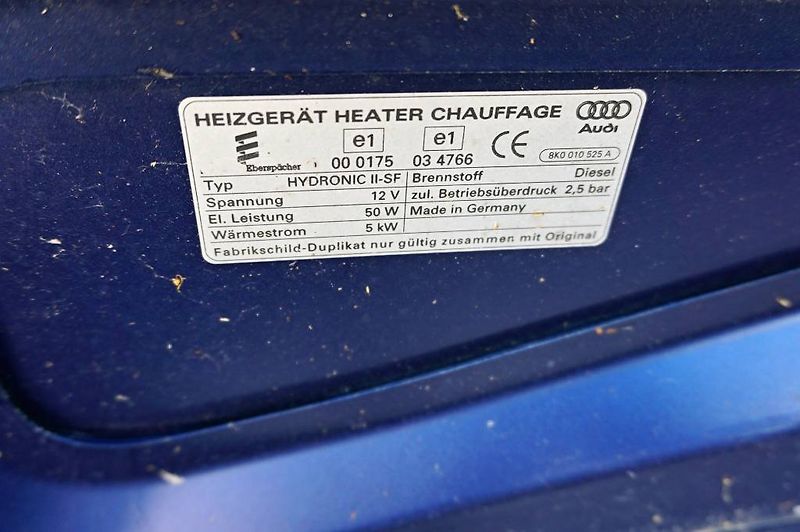 Audi A4 (2013) S-LINE 2,0 TDI 130 kW - fotka 59 z 63