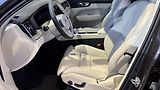 Volvo XC60 (2026) ULTRA DARK, B5 AWD, 184+10 kW - náhled 8