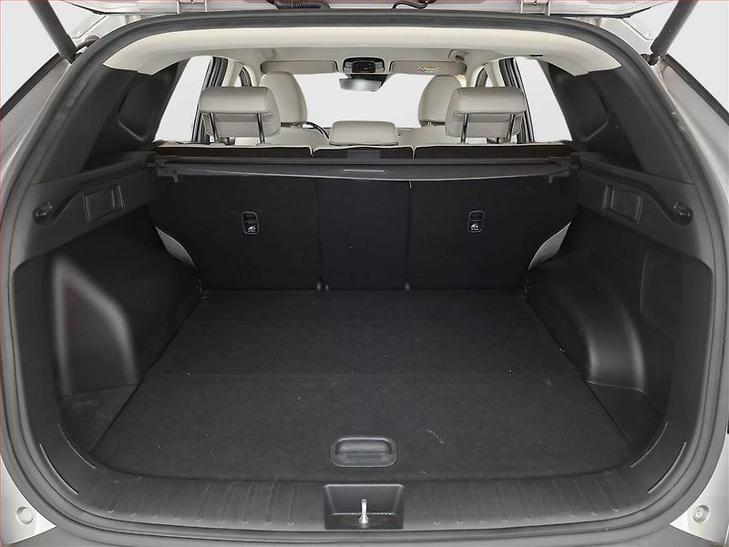 Hyundai Tucson (2020) 1.6 T-GDI HEV - fotka 15 z 26