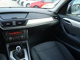 BMW X1 (2011) sDrive18d, Park. senzory - náhled 8