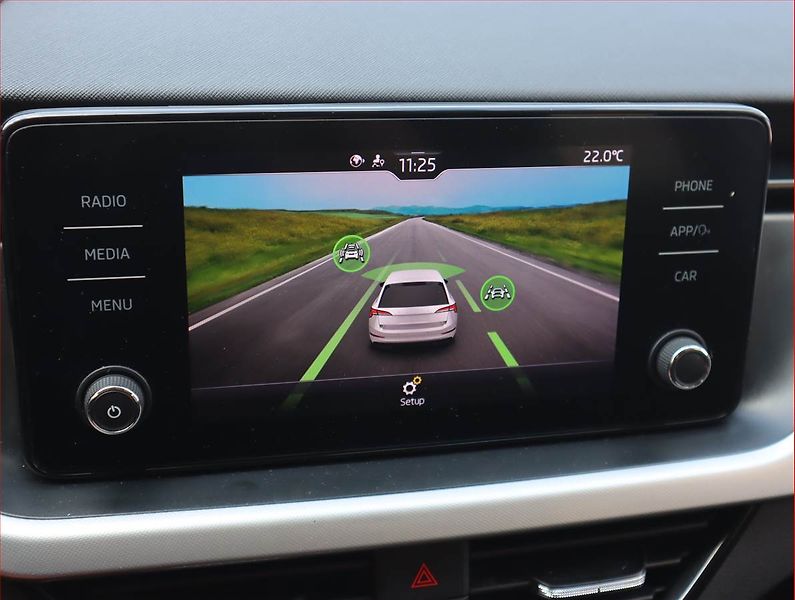 Škoda Scala (2021) Ambition 1.0 TSI, Automat - fotka 20 z 21