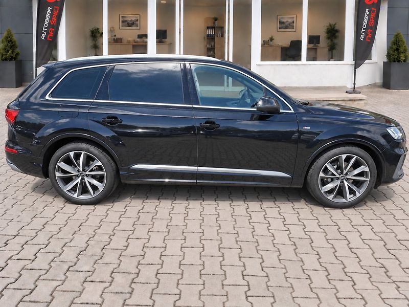 Audi Q7 (2022) 50TDI 210kW S-LINE -1.MAJ.-DPH - fotka 9 z 37