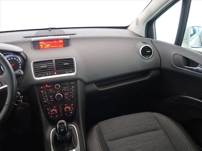Opel Meriva (2012) 1.4 Turbo, Tempomat - fotka 8 z 15