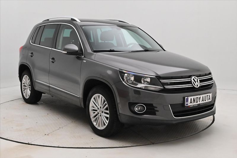 Volkswagen Tiguan 2,0 TDI 103kW 4x4 Manuál Záruk - fotka 3 z 31