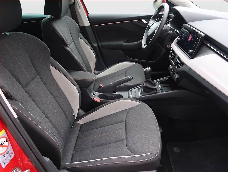 Škoda Scala (2025) Top Selection 1.0 TSI - fotka 9 z 23