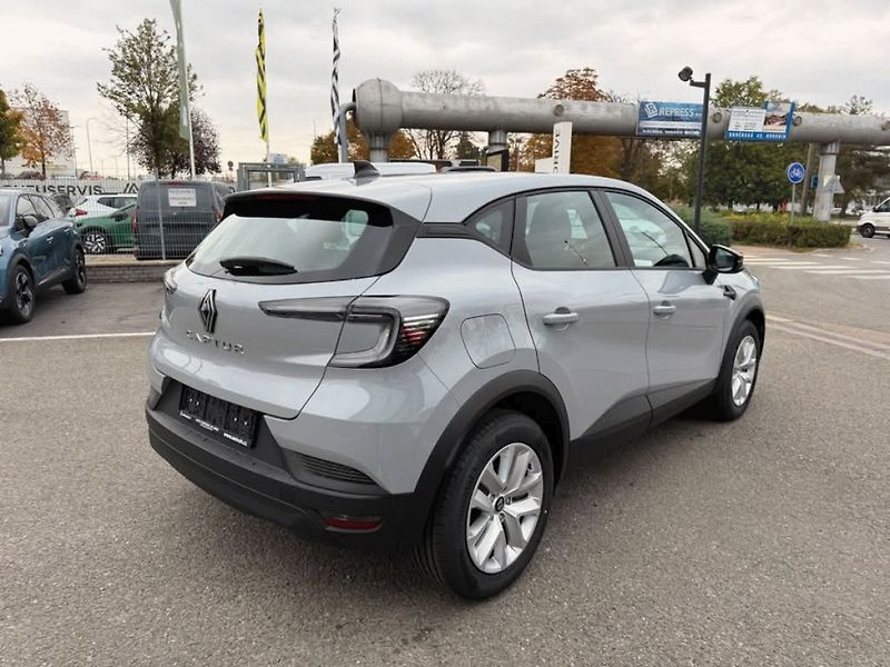 Renault Captur (2026) evolution TCe 115 - fotka 5 z 24