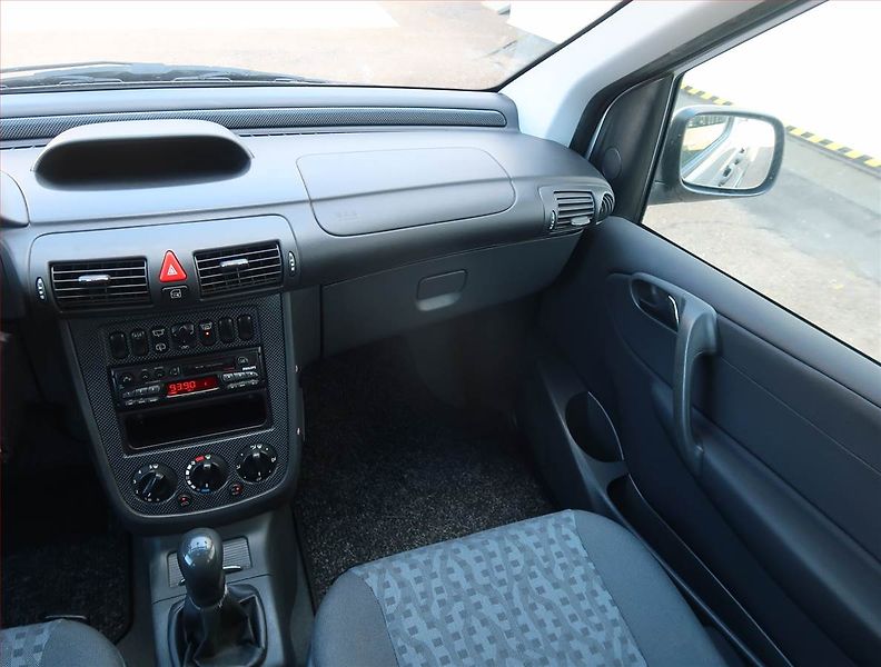 Mercedes-Benz Vaneo (2002) 1.7 CDI , nová STK - fotka 8 z 21