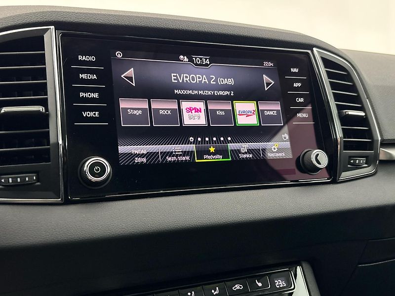 Škoda Karoq Ambition DSG - fotka 12 z 27