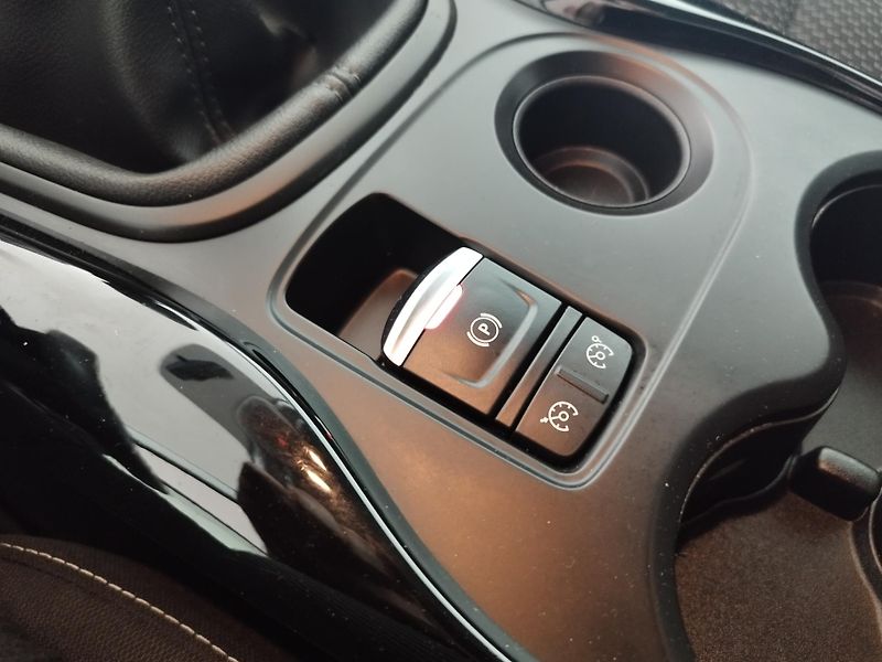Renault Kadjar (2017) 1,2TCE,96KW,LED,ALU,SERVISKA - fotka 31 z 34