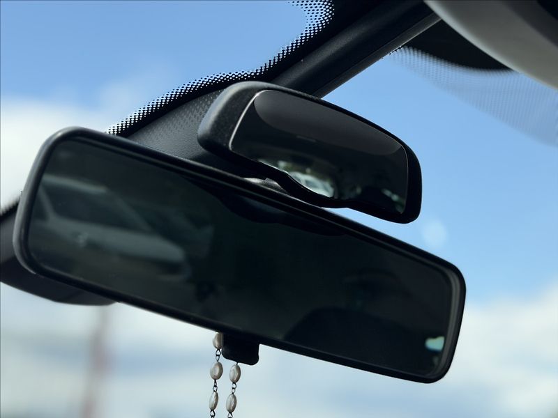 Peugeot 5008 1,6 HDI 7MÍST NAVI TAŽNÉ - fotka 14 z 27
