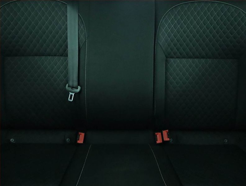 Škoda Rapid (2015) Ambition 1.2 TSI, Automat - fotka 10 z 16