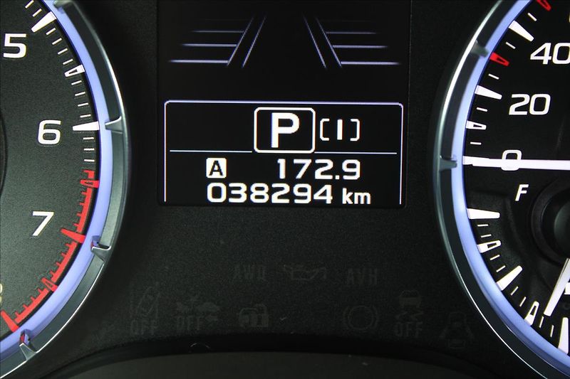 Subaru Levorg 2,0 i  ČR,A/T,4x4,EXECUTIVE - fotka 9 z 41