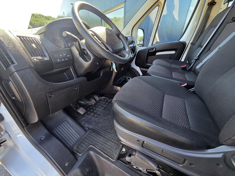 Peugeot Boxer (2021) 2.2 BHDi 140 L2H1 MAN6 - fotka 9 z 22