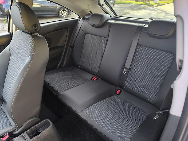 Opel Corsa 1.3 DOLOŽENÉ KM,SERVISNÍ KN - fotka 14 z 43