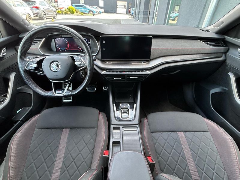 Škoda Octavia DSG RS - fotka 5 z 30