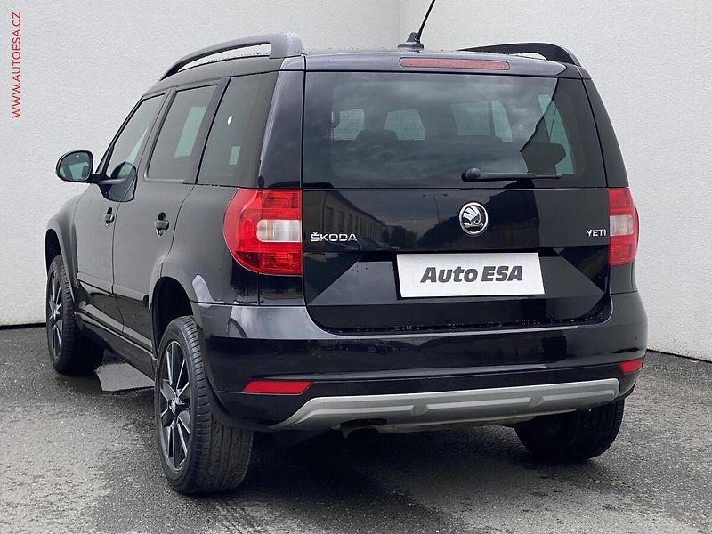 Škoda Yeti (2014) 1.2 TSi, Outdoor, DSG, navi - fotka 6 z 19