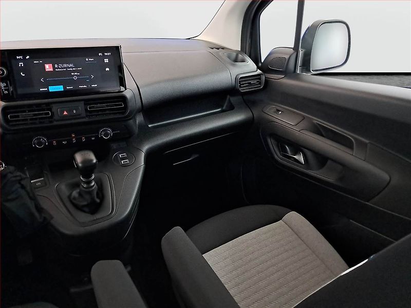 Citroën Berlingo (2024) Plus 1.2 PureTech, 5Míst, ČR - fotka 8 z 18