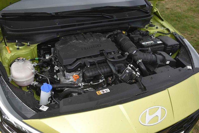 Hyundai i20 po faceliftu se moc nezměnil. Ale škoda to určitě není