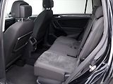 Volkswagen Tiguan 2,0 TSI 162kW DSG 4MOT Highlin - náhled 15