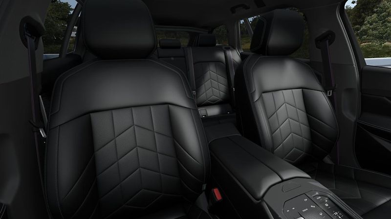 BMW Řada 5 540d xDrive Touring - fotka 11 z 14