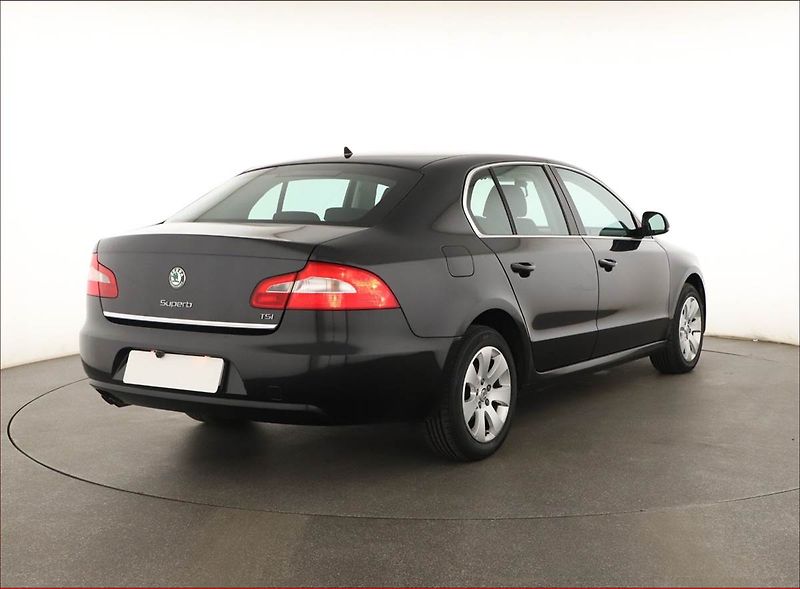 Škoda Superb (2010) 1.4 TSI, Tempomat - fotka 5 z 16