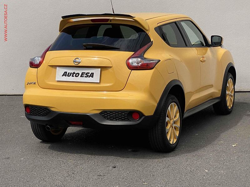Nissan Juke (2015) 1.2 DiG-T, ČR, Acenta, navi - fotka 4 z 17