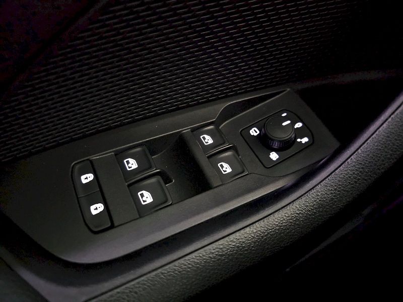 Škoda Octavia (2025) 2.0TDi 110kW DSG Exclusive Sel - fotka 20 z 30